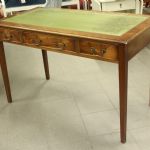 907 6211 WRITING DESK